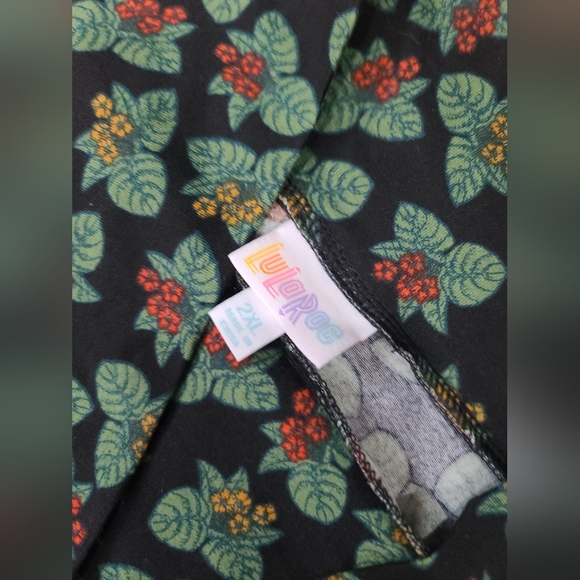 LuLaRoe Green Leaf Flower Print Soft Stretchy Maxi Skirt Size 2XL - Picture 6 of 8